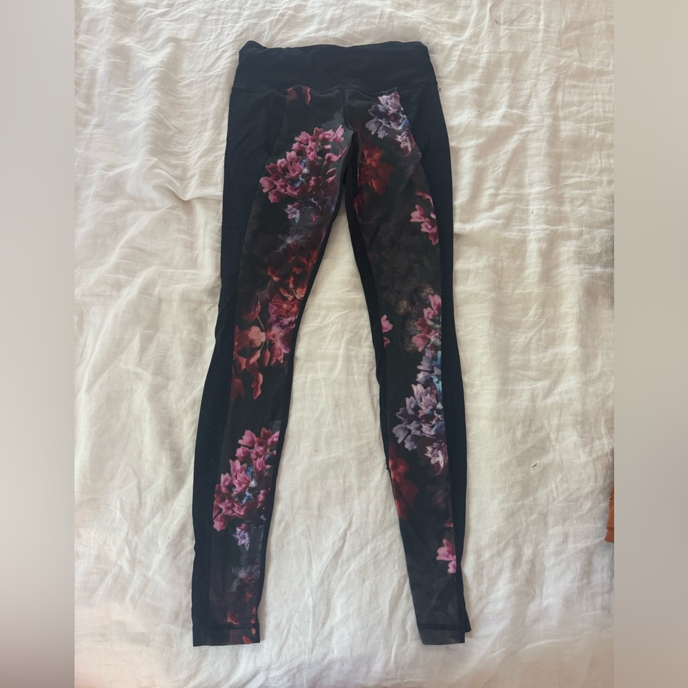 Lululemon Leggings size 6